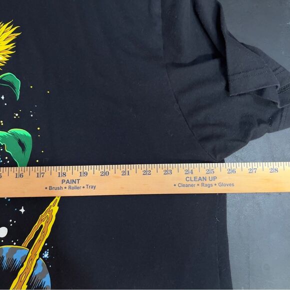 Into The AM Cosmic Sunflower Graphic Tee - Black 0717 - Picture 6 of 7